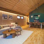 Urban Arctic Living Apartment *